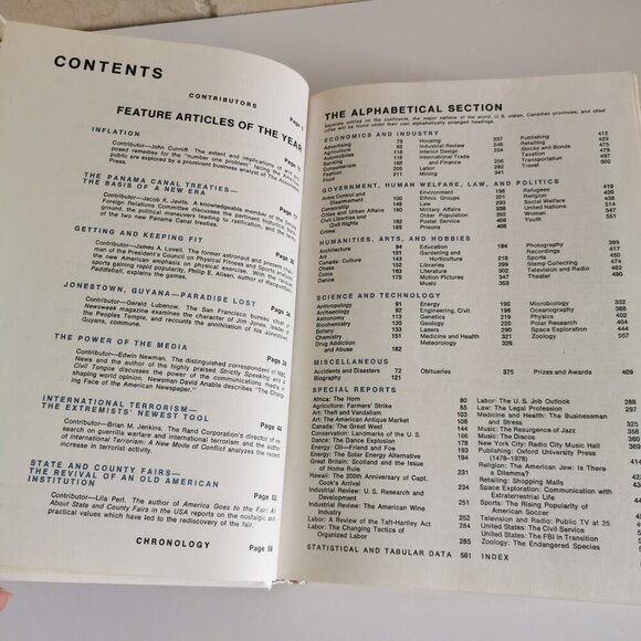 1979 Year Book Encyclopedia Vintage Birthday Gift Annual Recap Grolier Gen X - Picture 4 of 8